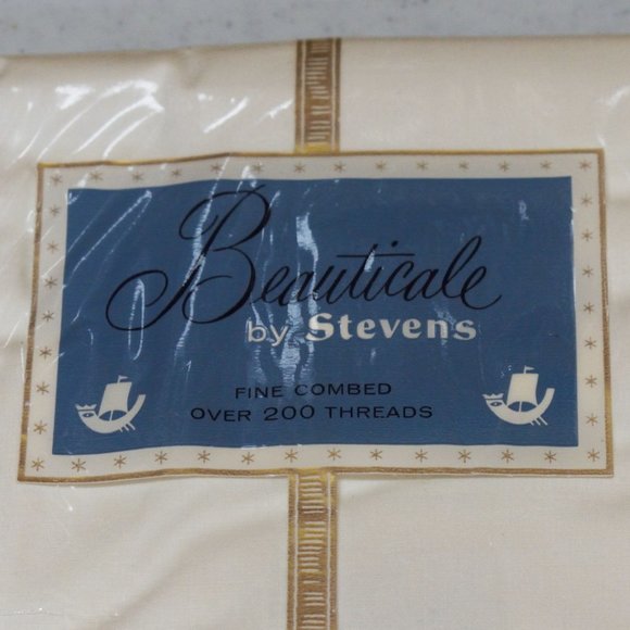 NWD Stevens Beauticale Cotton 200 Thread (2) Cream Pillow Cases 42 x 38.5 - Picture 3 of 7